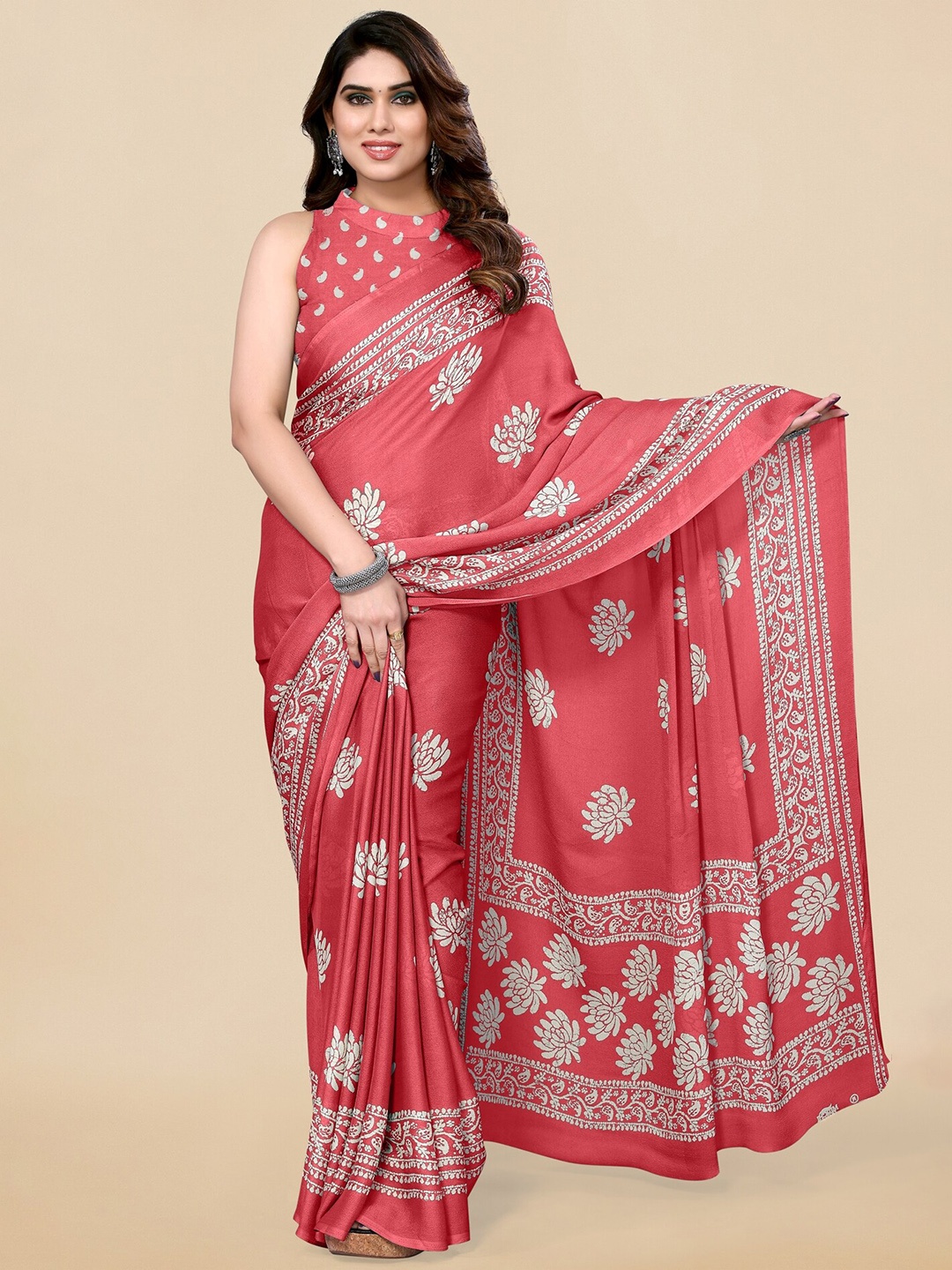 

MIRCHI FASHION Floral Printed Saree, Peach