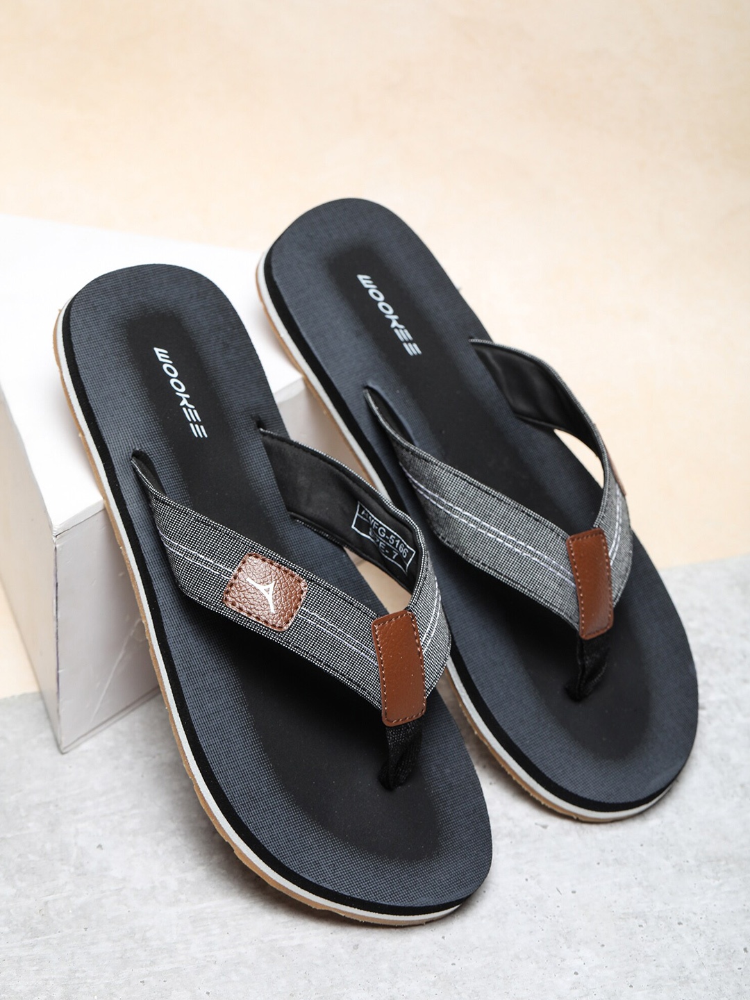 

ABROS Men Fabric Thong Flip-Flops, Black