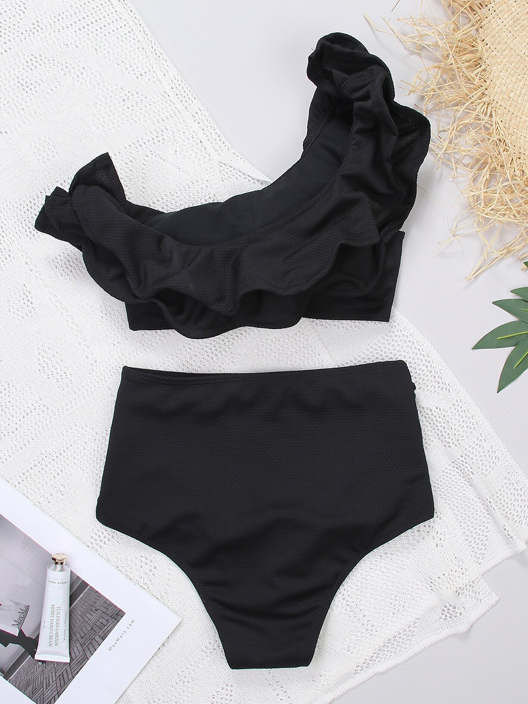 

LULU & SKY Self-Design One-Shoulder Bikini Set, Black