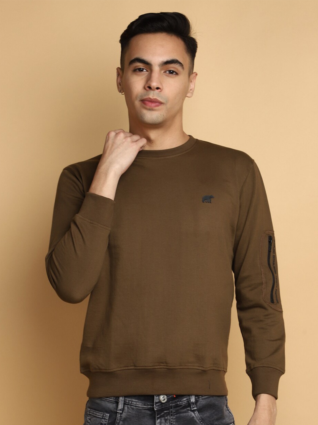 

V-Mart Round Neck Pullover Sweatshirt, Brown