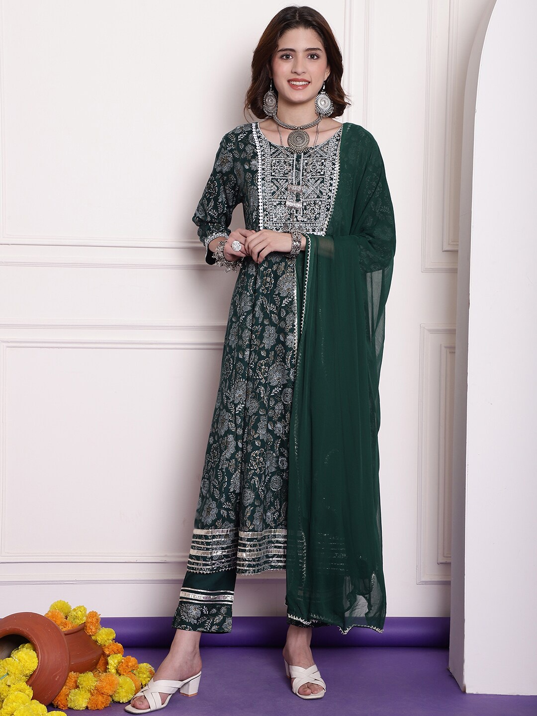 

KALINI Ethnic Motifs Printed Thread Work Gotta Patti Kurta with Trousers & Dupatta, Green