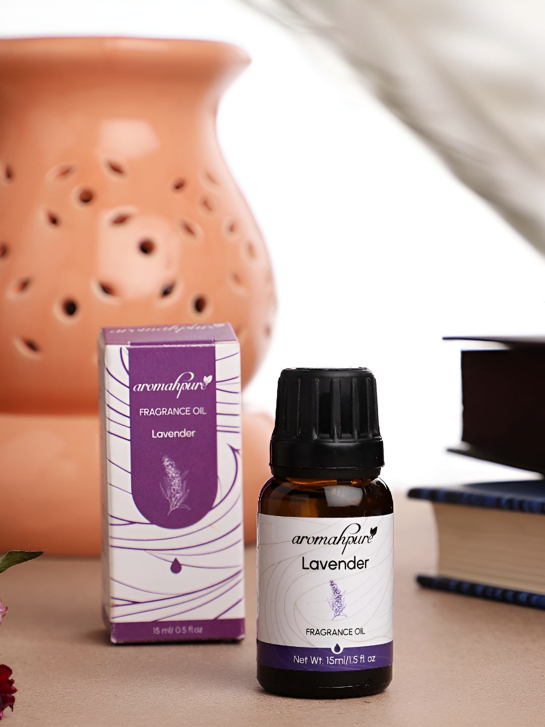 

Aromahpure 2Pcs Beige & Purple Sandalwood & Lavender Fragrance Aroma Oil-30ml