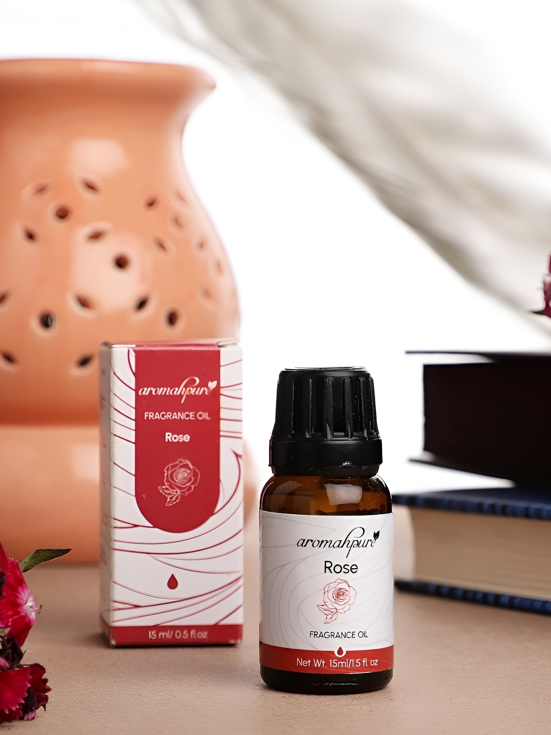 

Aromahpure Red Sandal wood Rose Aroma Oil 15ml