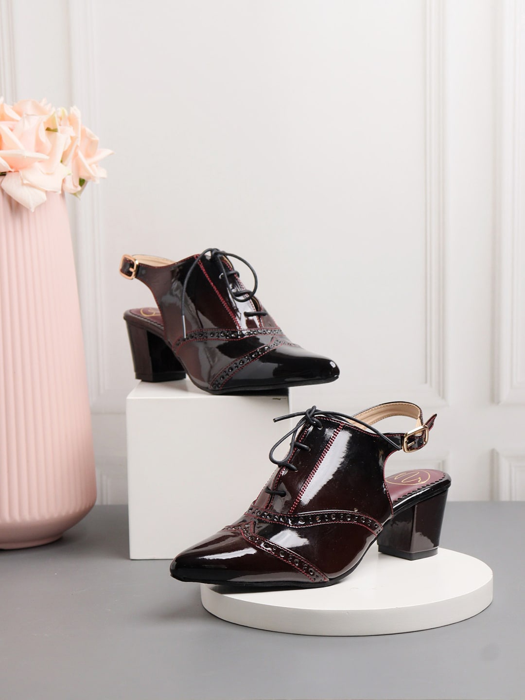 

NR By Nidhi Rathi Perforated Block Heel Pumps, Burgundy