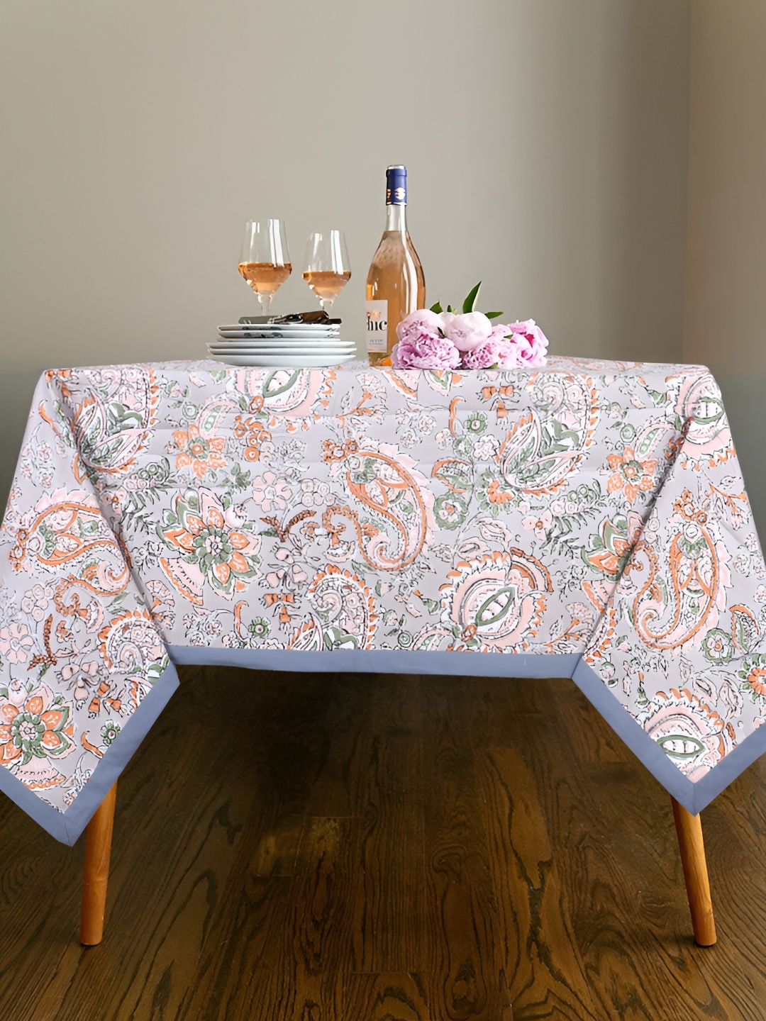 

Texstylers Grey & Peach Floral Anti Slip Cotton 4 Seater Table Cover