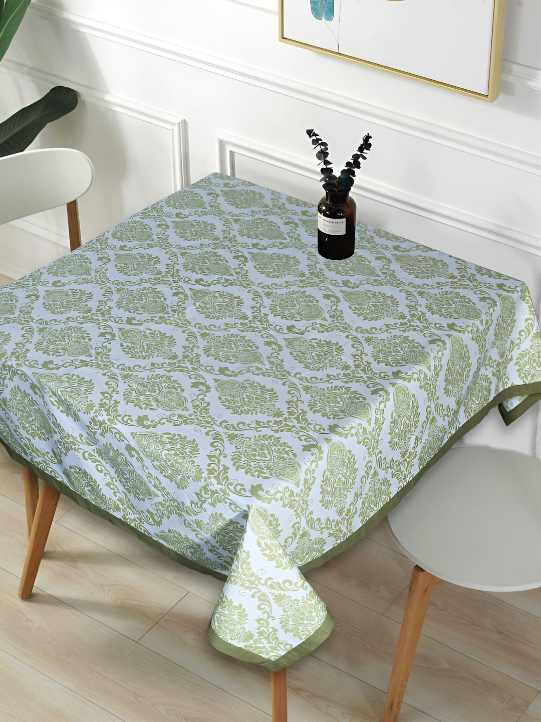 

Texstylers White & Green Ethnic Motif Printed Anti-Slip Cotton 4-Seater Square Table Cover