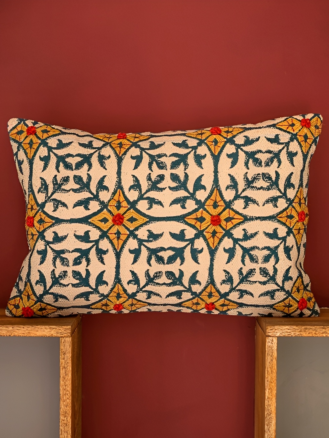 

ABSTRACT INDIA Off White & Yellow Ethnic Motifs Cotton Rectangle Cushion Covers