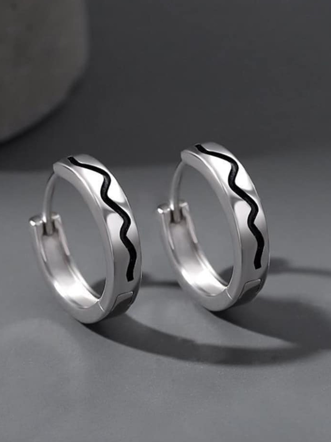

WROGN Men Hoop Earrings, Silver