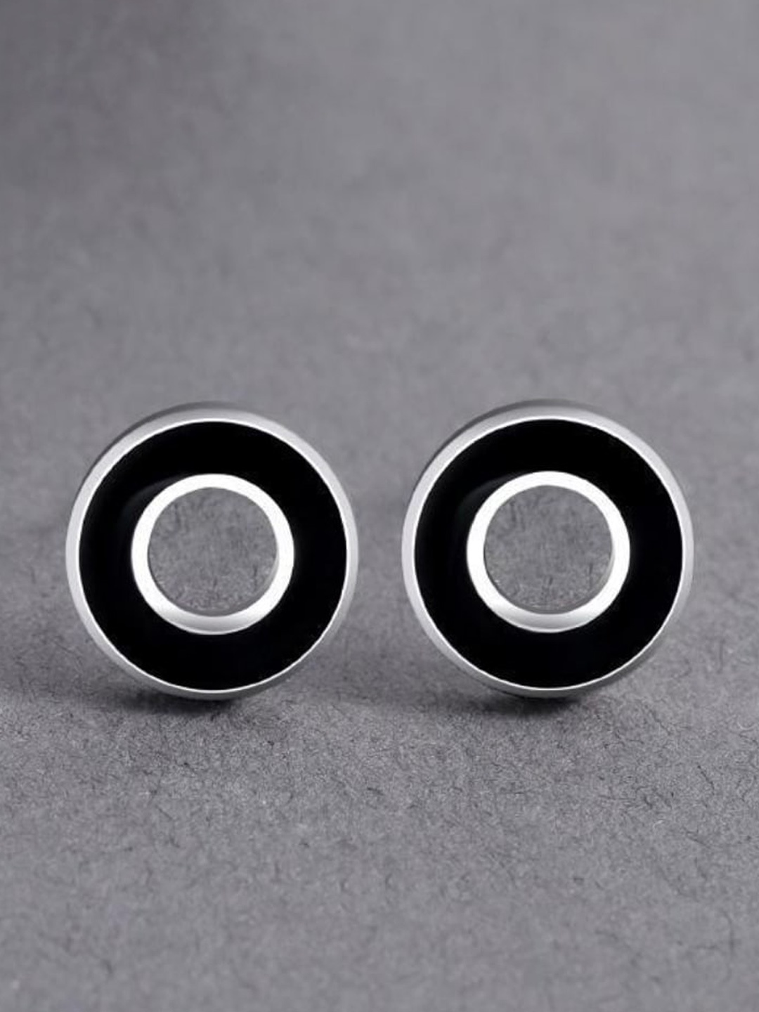 

WROGN Men Studs Earrings, Black