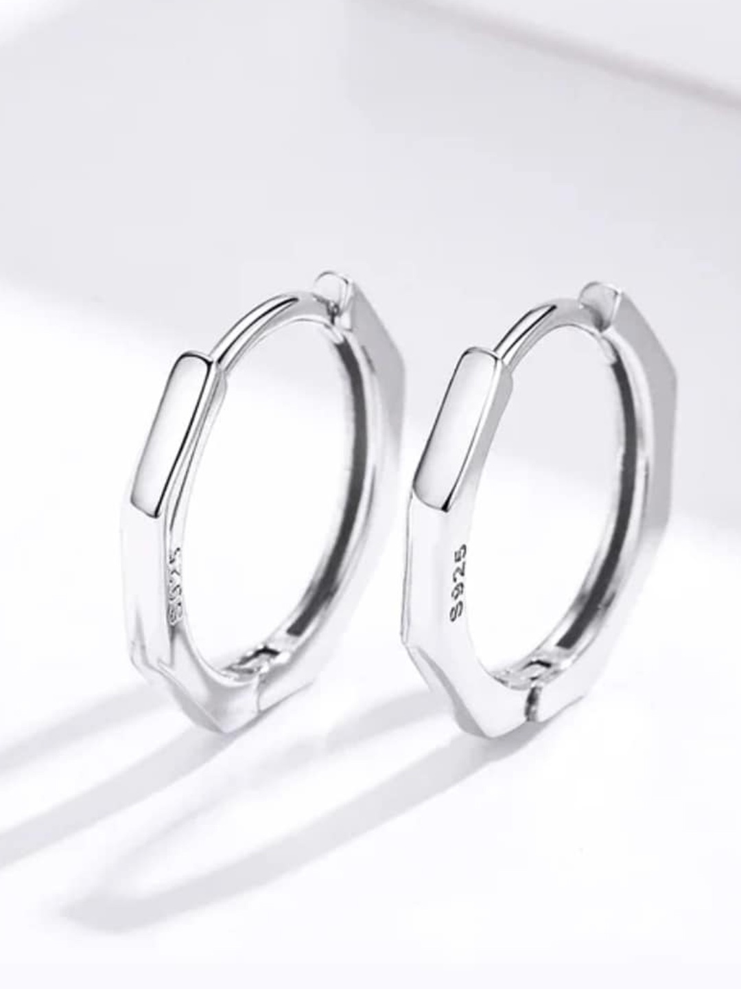 

WROGN Men Silver Hoop Earrings