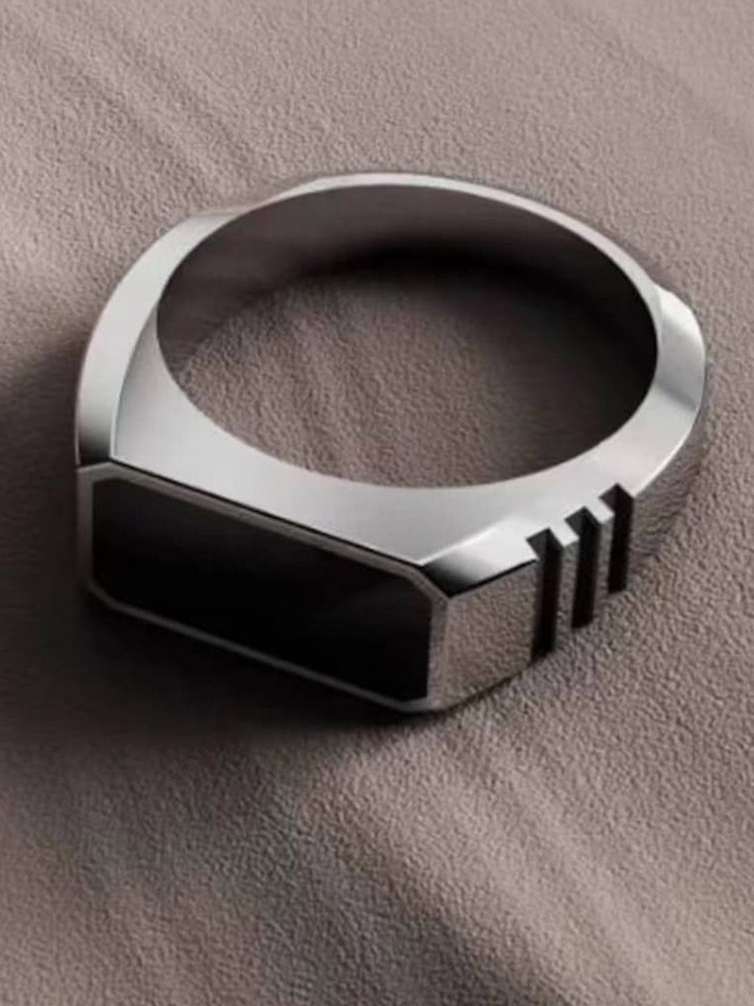 

WROGN Men Stainless Steel Fabula Ring, Black
