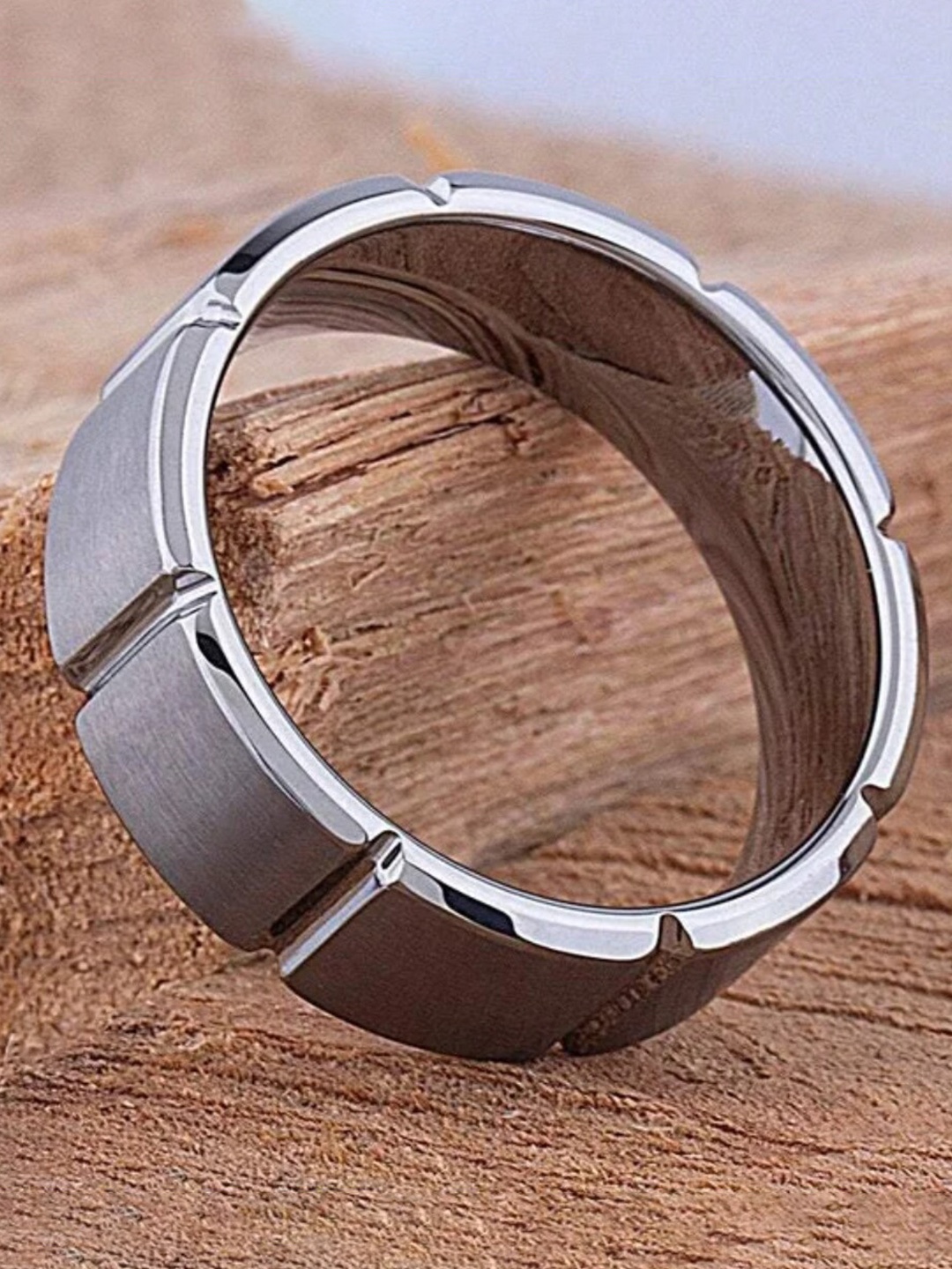 

WROGN Men Stainless Steel Slick Silver Band Finger Ring