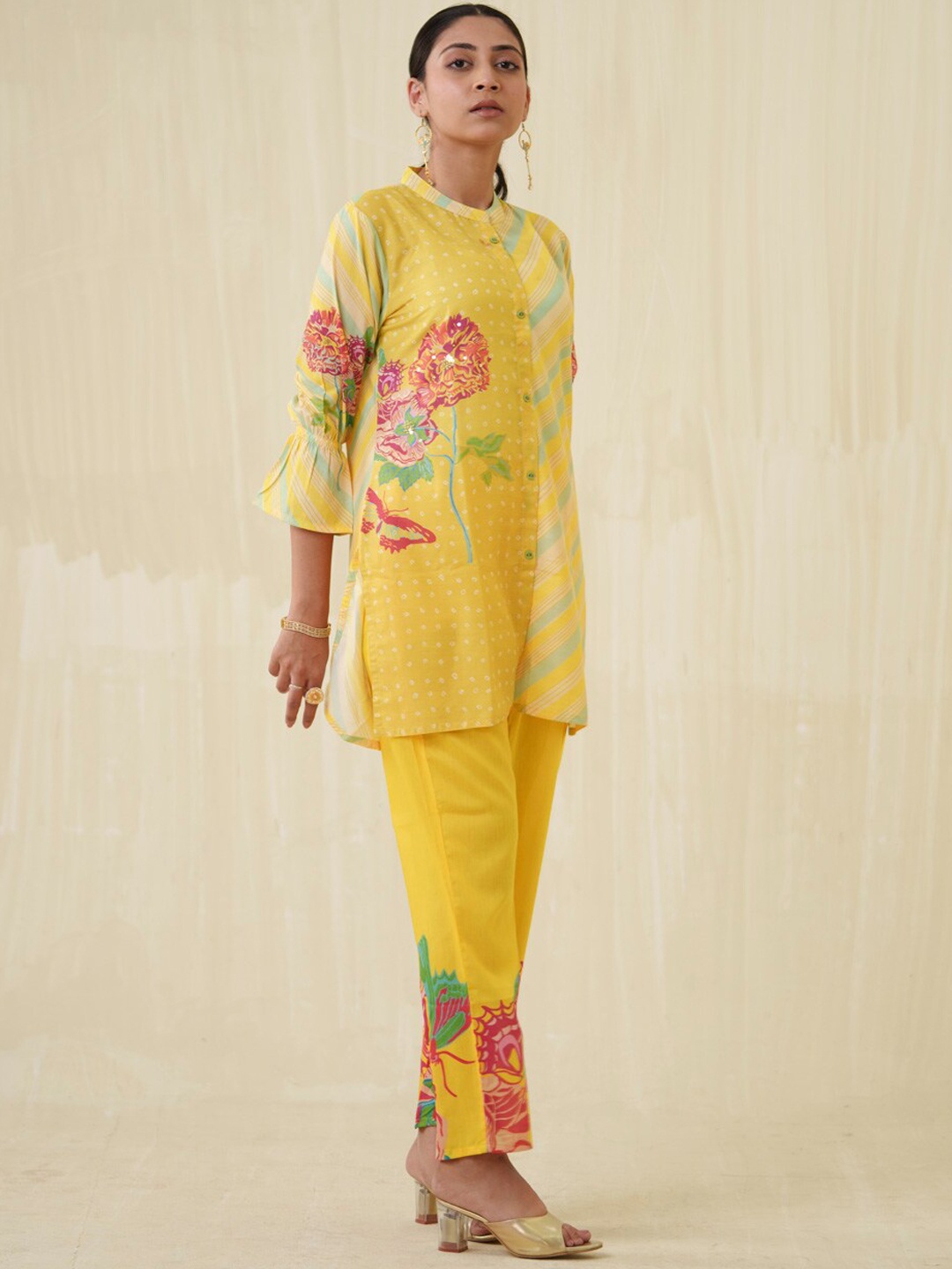 

Sangria Floral Printed Top & Trouser Co-Ord Set, Yellow