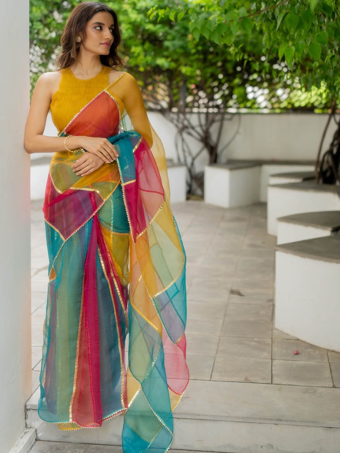 

PEELI DORI Mutiyar Colourblocked Organza Saree, Yellow