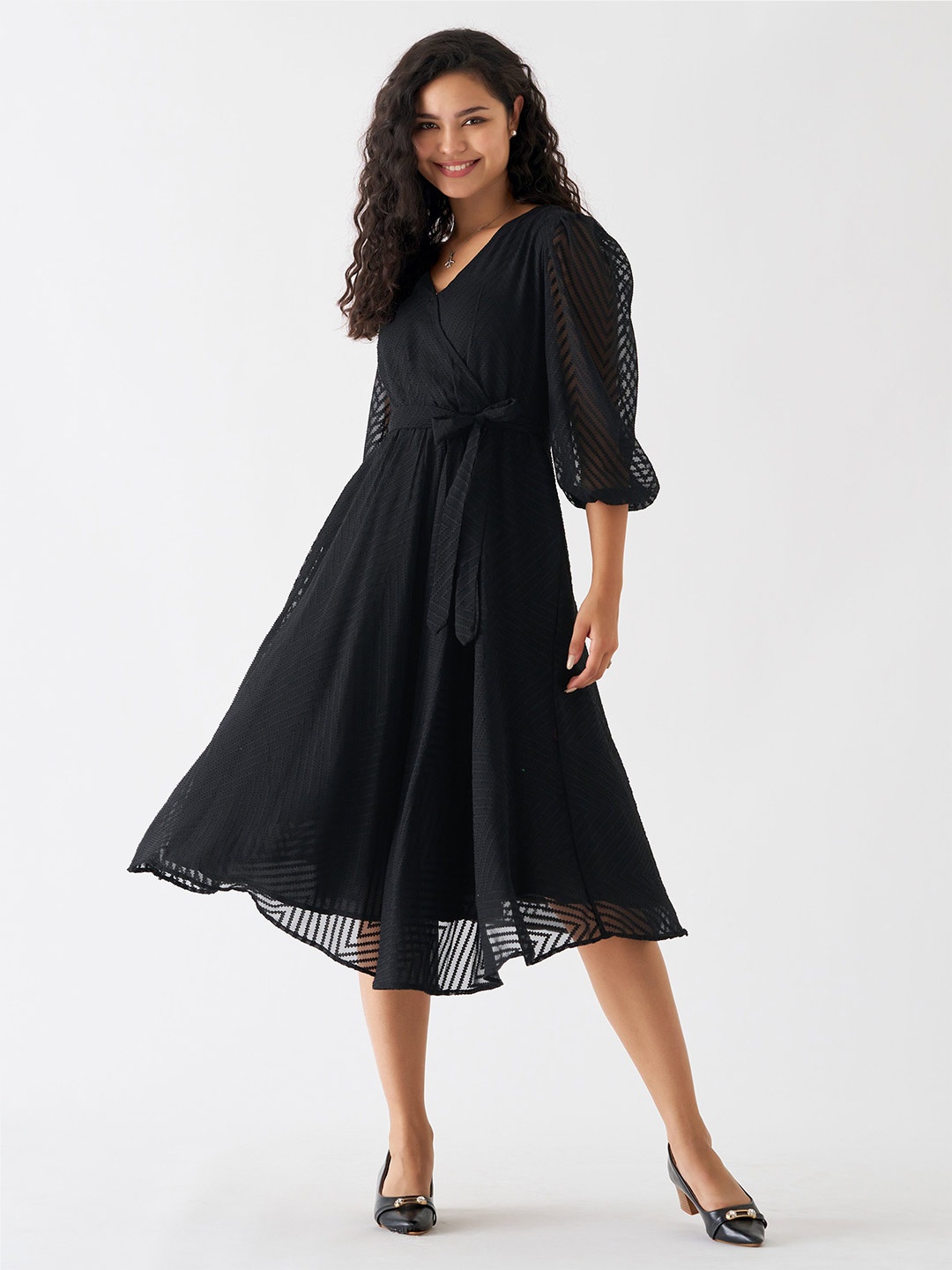 

AASK Self Design Shirt Collar Puff Sleeves Crepe Fit & Flare Midi Dress, Black