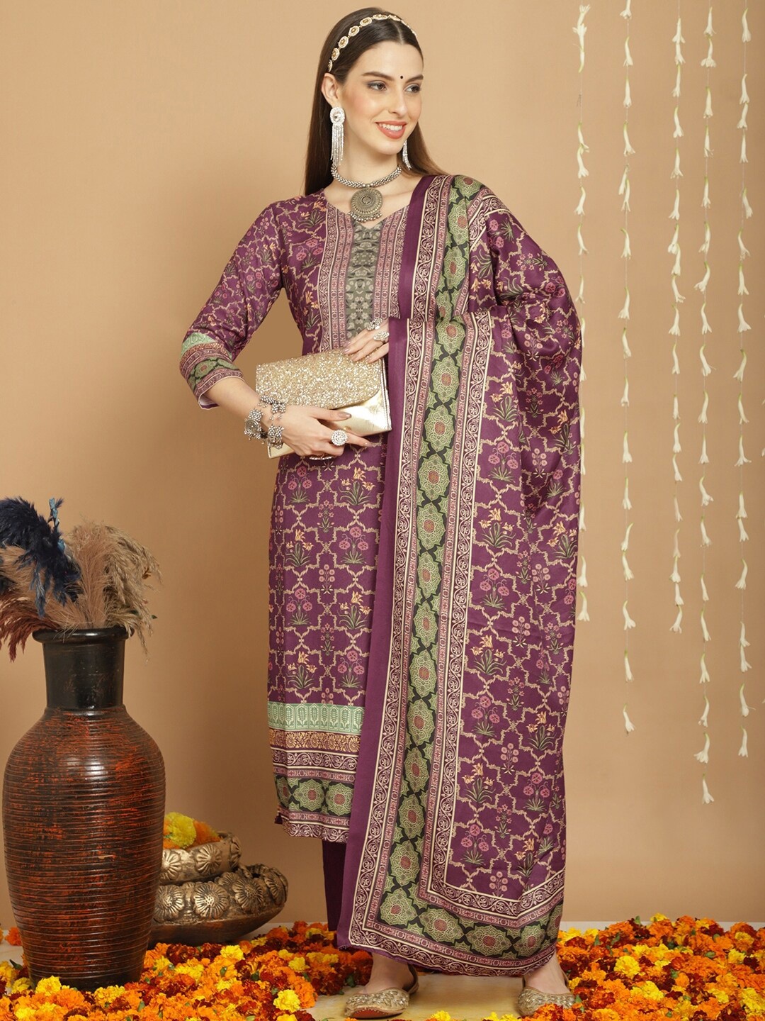 

Stylee LIFESTYLE Printed Pashmina Unstitched Dress Material, Burgundy
