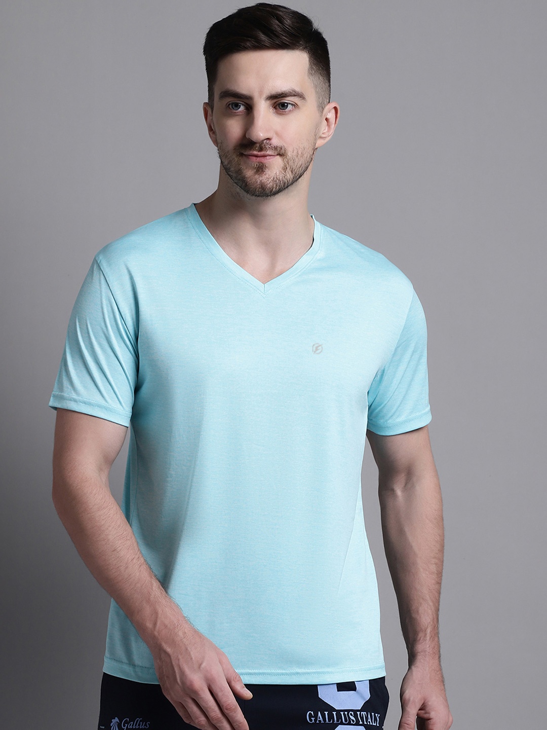 

Friskers Men Turquoise Blue V-Neck Slim Fit T-shirt