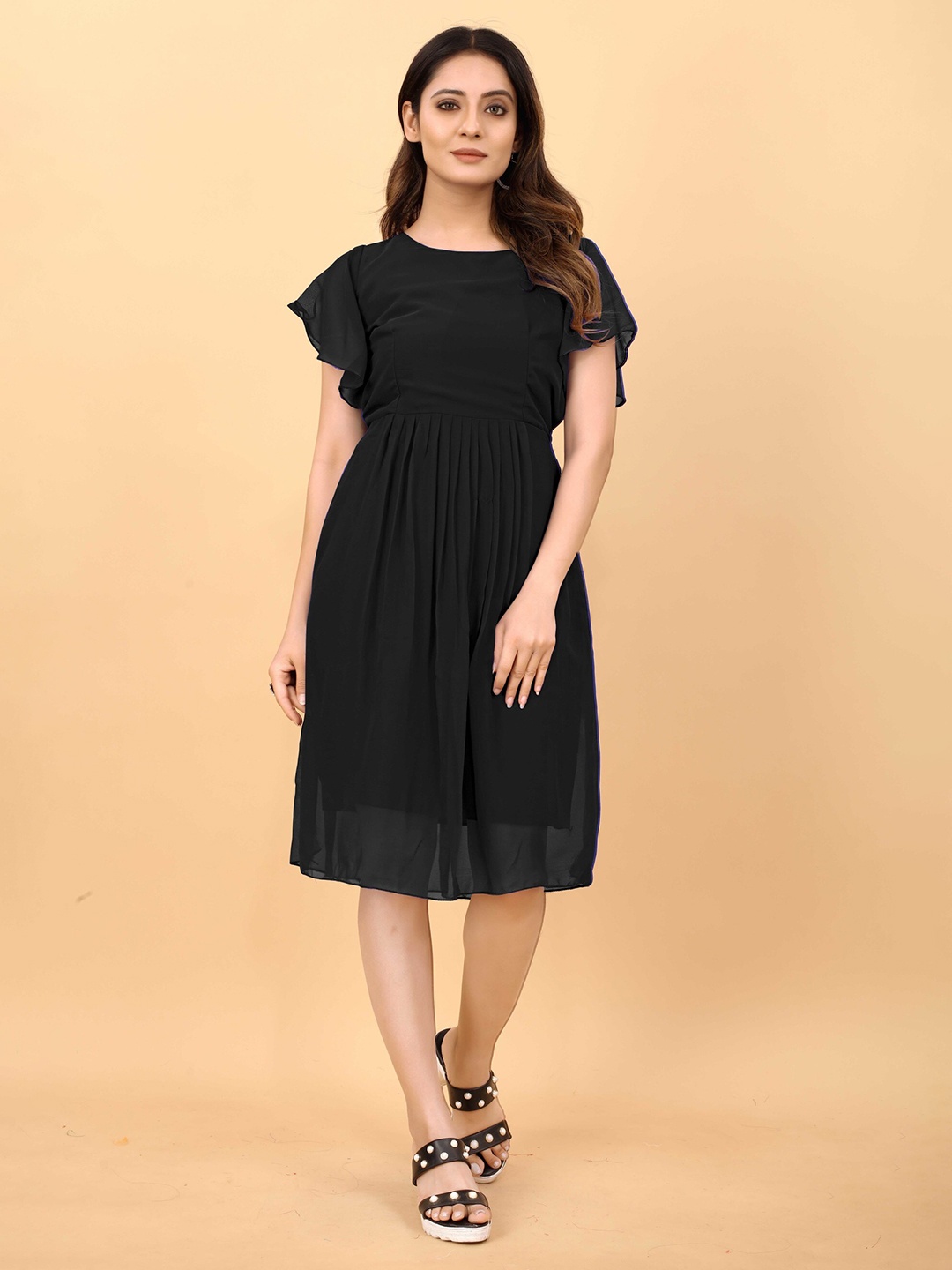 

Femvy Round Neck Flared Sleeves Fit and Flare Dress, Black