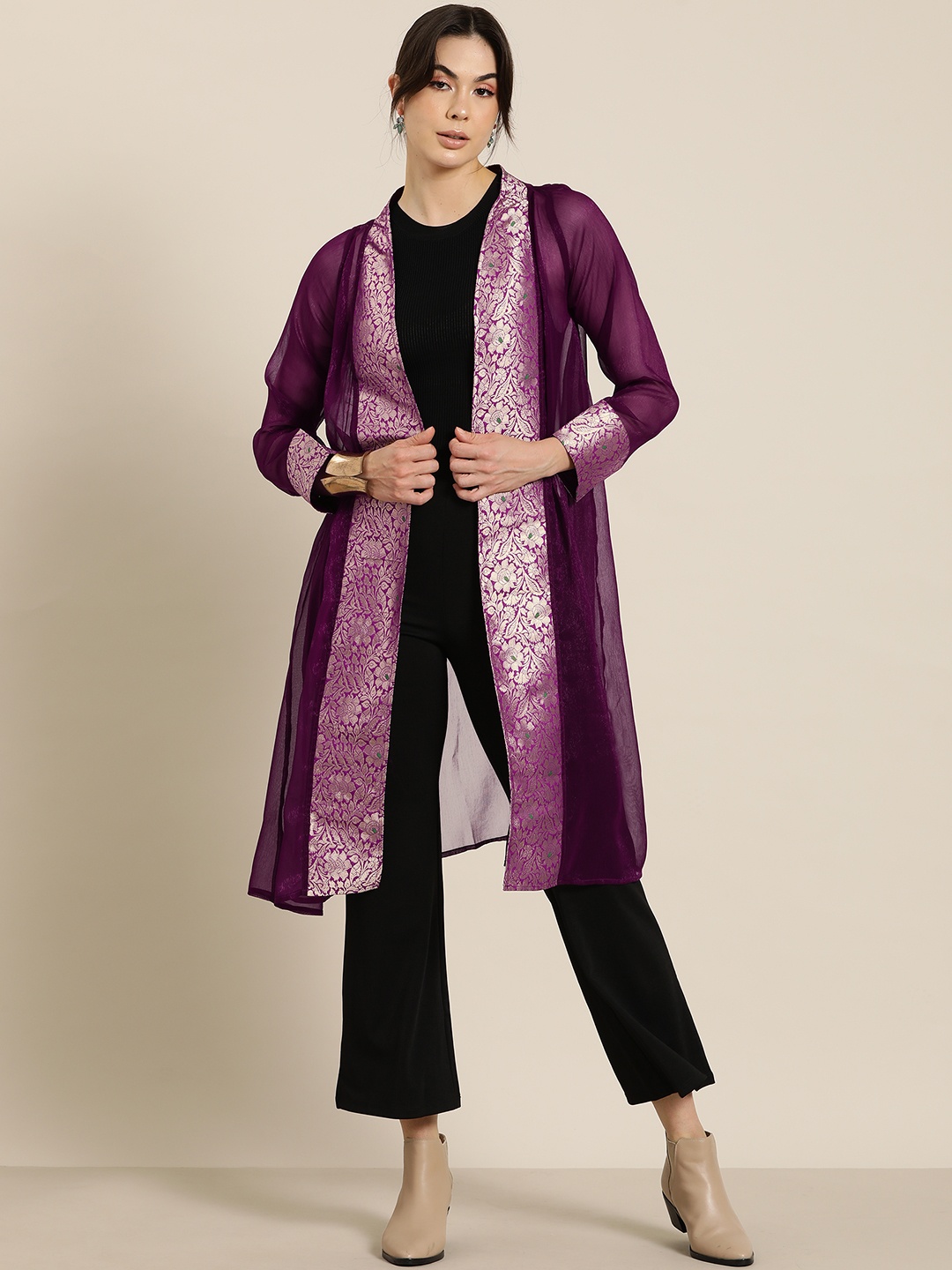 

Qurvii Desi Brocade Longline Ethnic Shrug, Burgundy