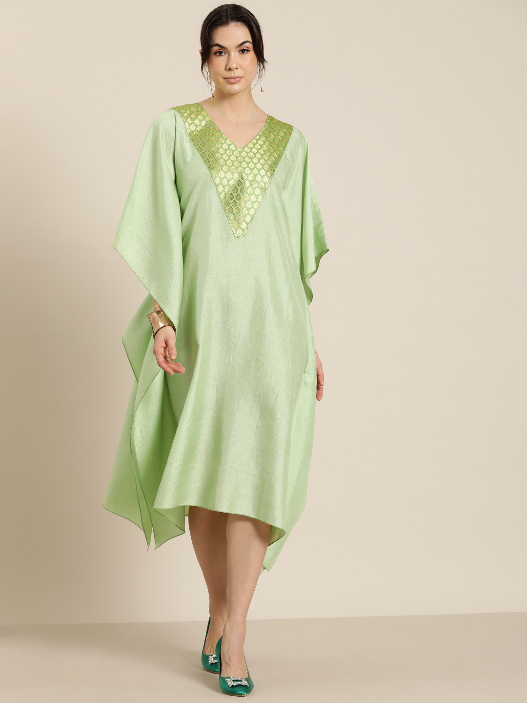 

Qurvii Desi Ethnic Motifs Print Kimono Sleeves Kaftan Midi Dress, Sea green