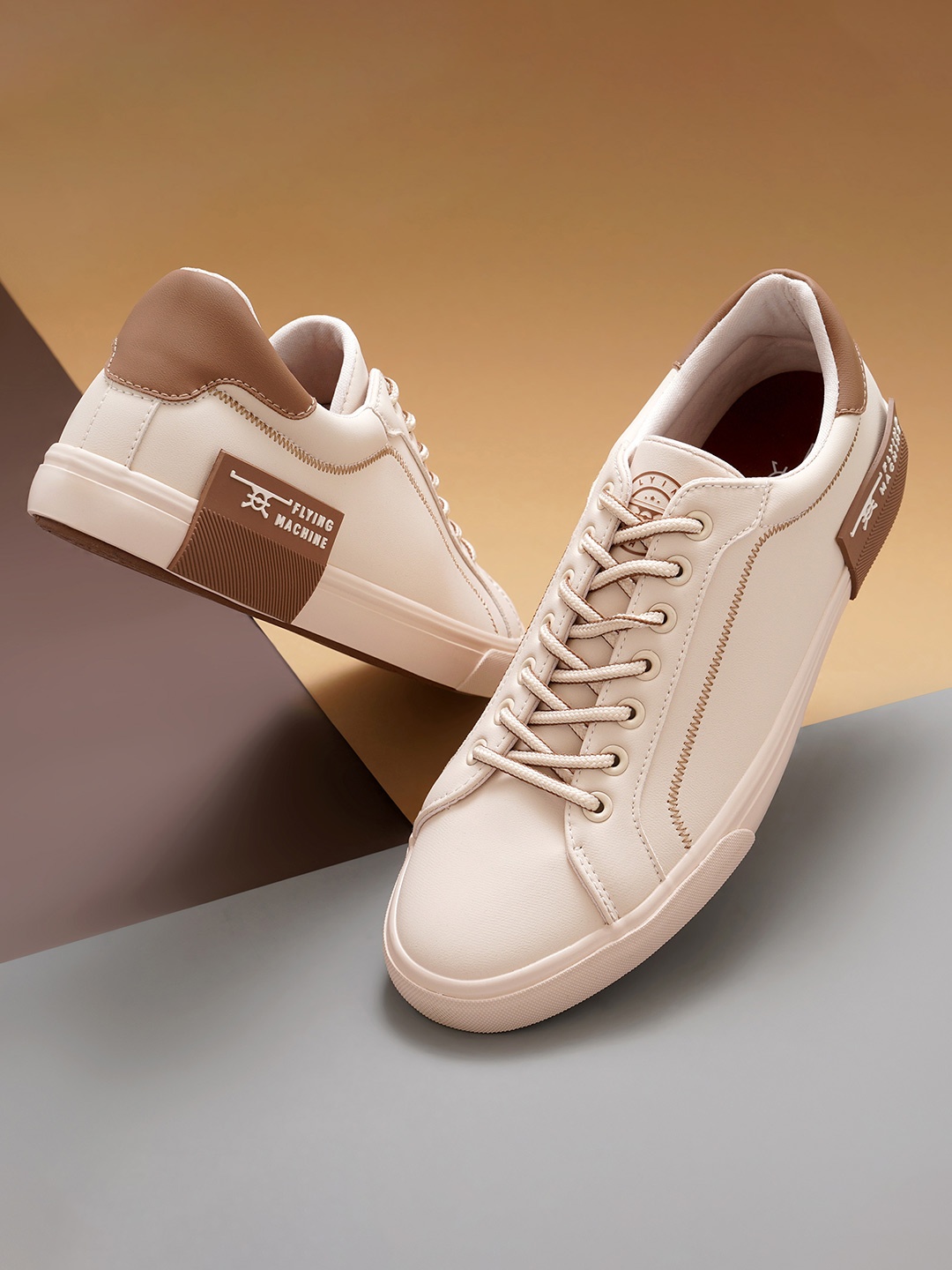 

Flying Machine Men Oizo Sneakers, Beige