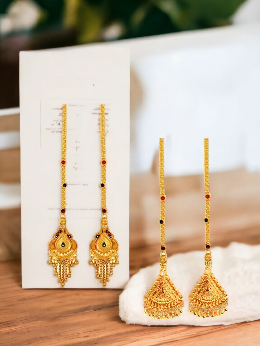 

Goldnera Set Of 2 Gold-Plated Contemporary Drop Earrings With Attached Ear Chain