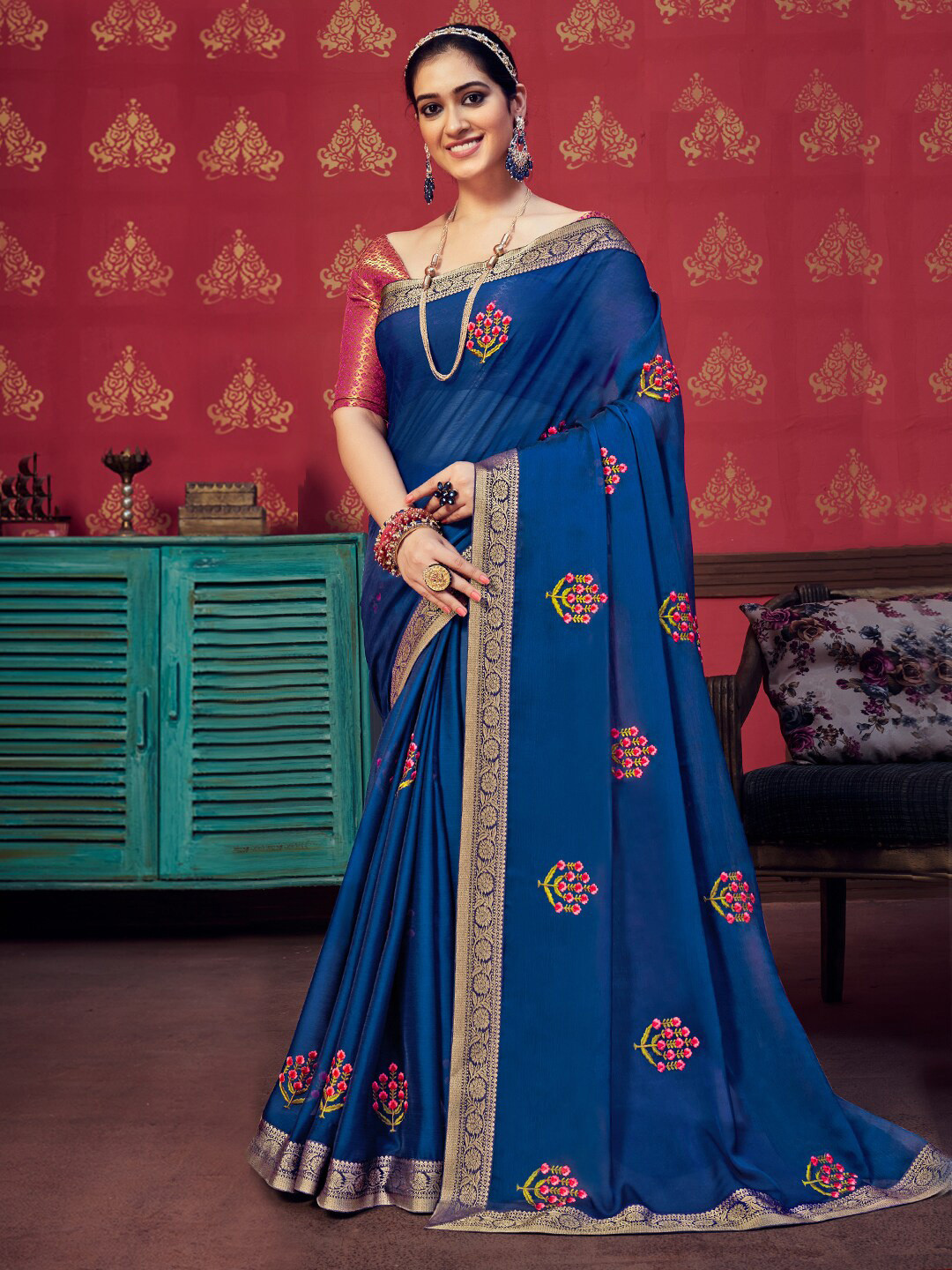 

SANSKAR Floral Embroidered Saree, Blue