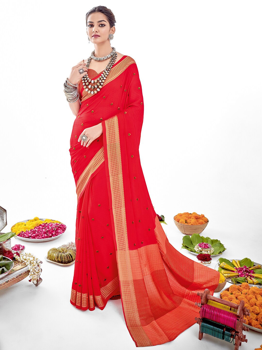 

SANSKAR Floral Embroidered Silk Blend Saree, Red