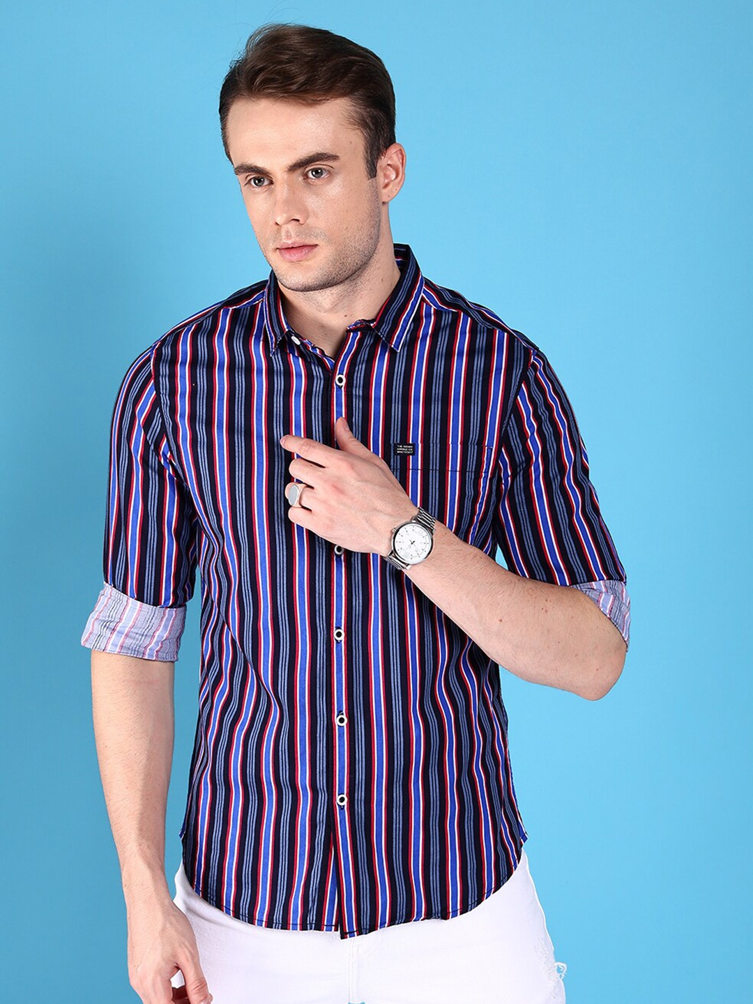 

The Indian Garage Co Slim Fit Vertical Stripes Cotton Casual Shirt, Black