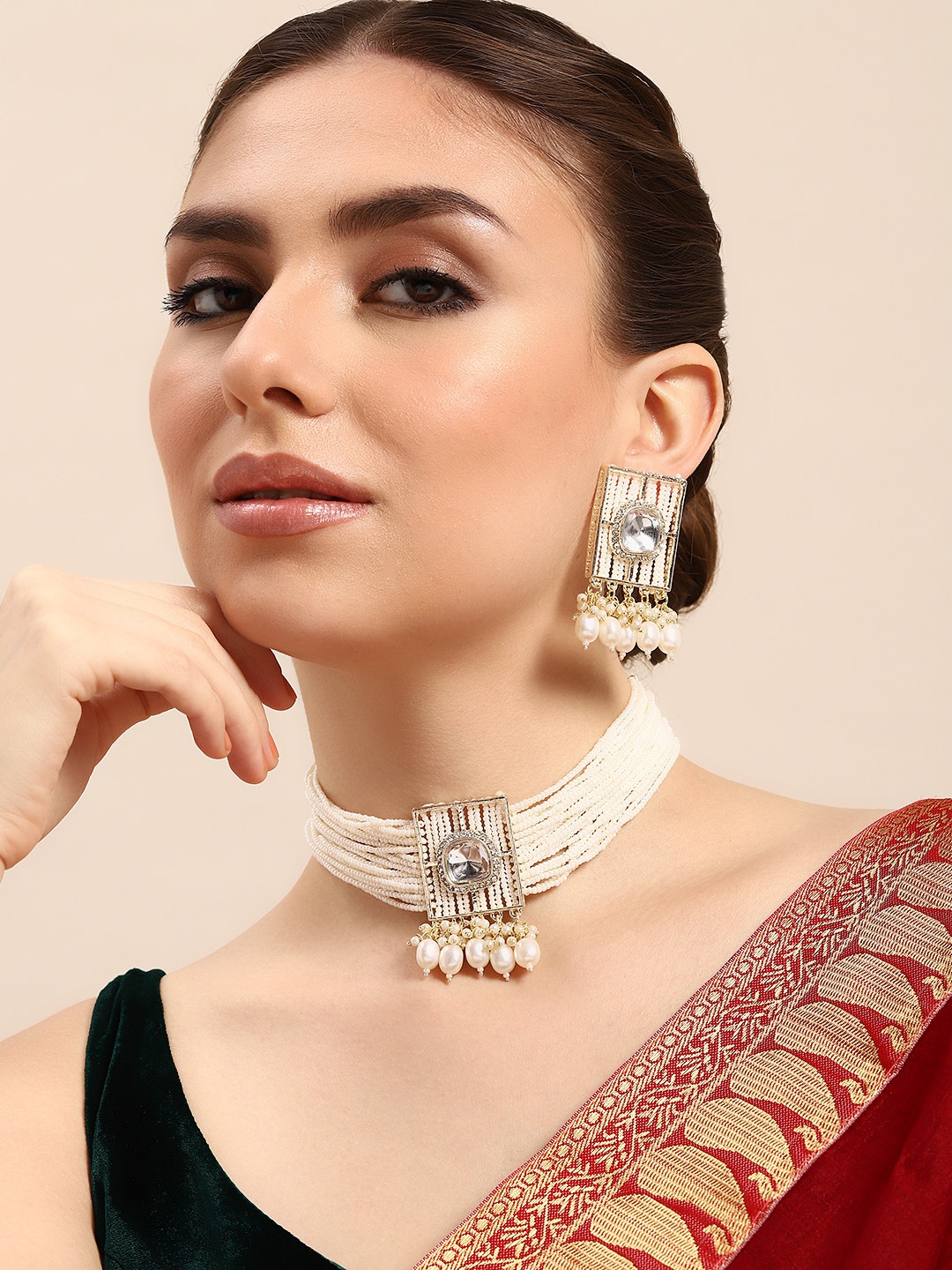 

House of Pataudi Gold-Plated Stones-Studded & Beaded Jewellery Set