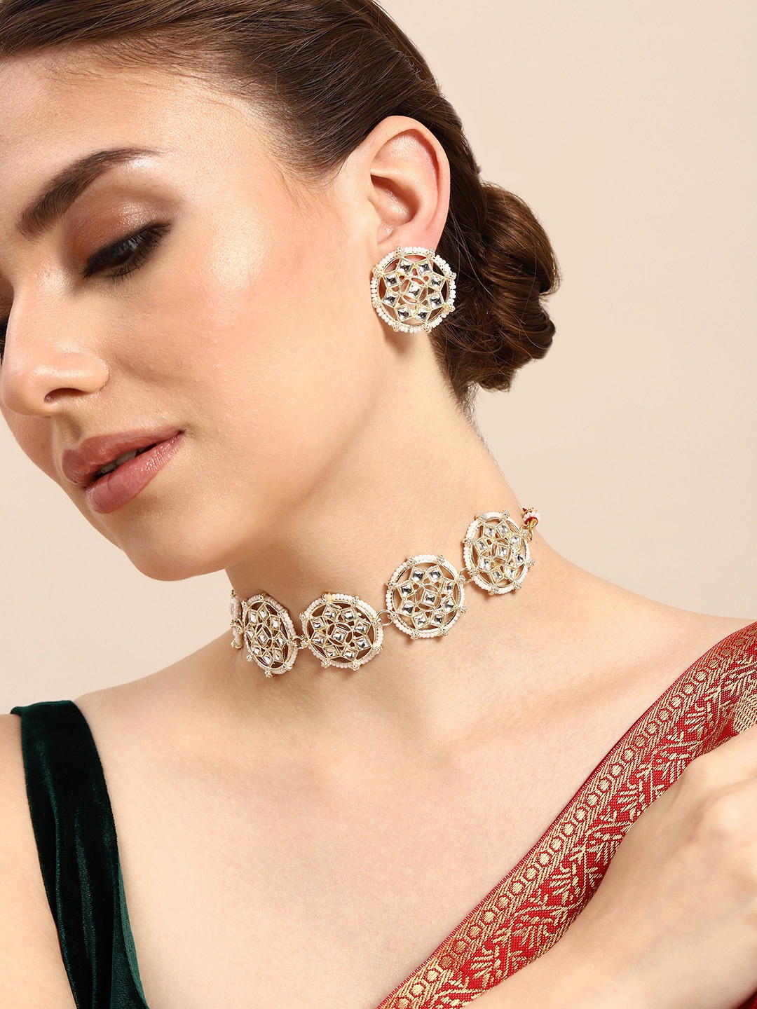 

House of Pataudi Gold-Plated Stones-Studded & Beaded Jewellery Set