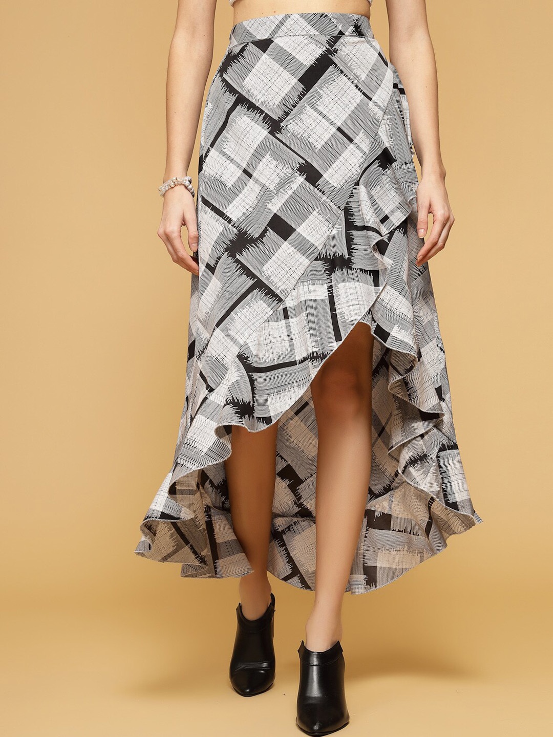 

Oomph! Women Geometric Printed Wrap Midi Skirt, Black