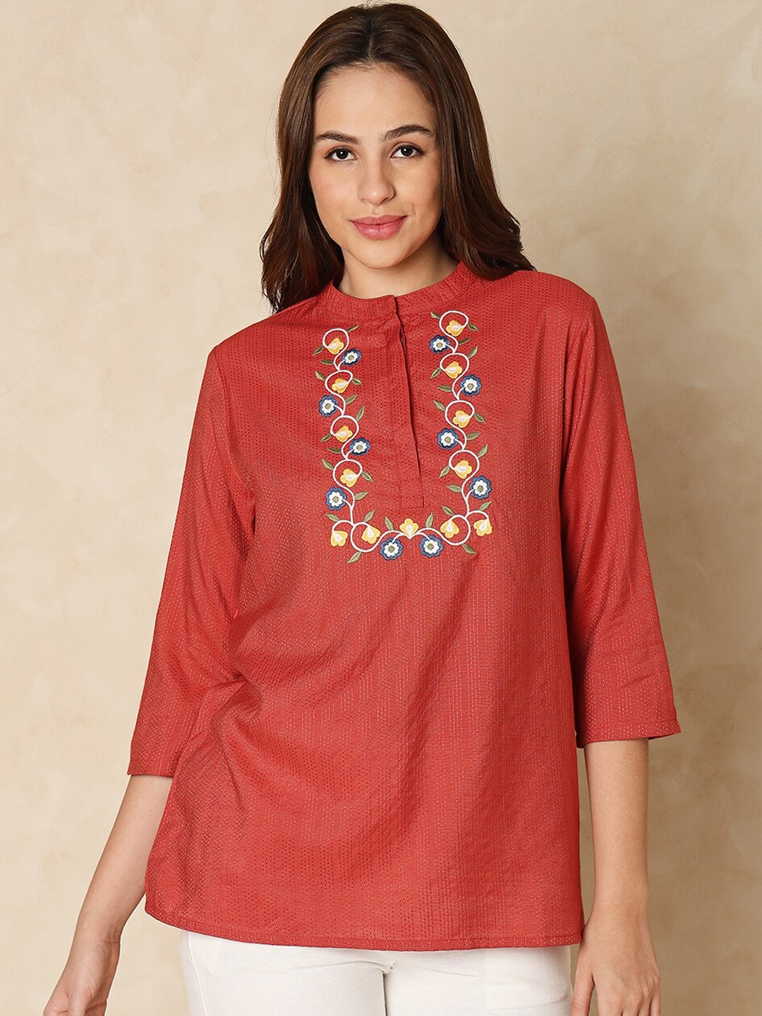 

Indifusion Floral Yoke Design A Line Kurti, Red