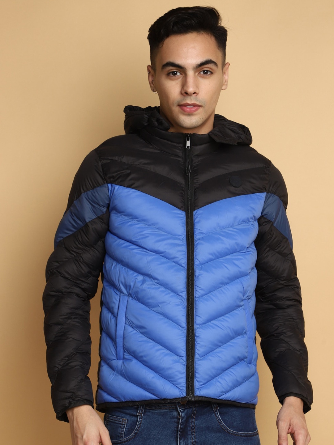 

V-Mart Colourblocked Lightweight Cotton Quilted Jacket, Black