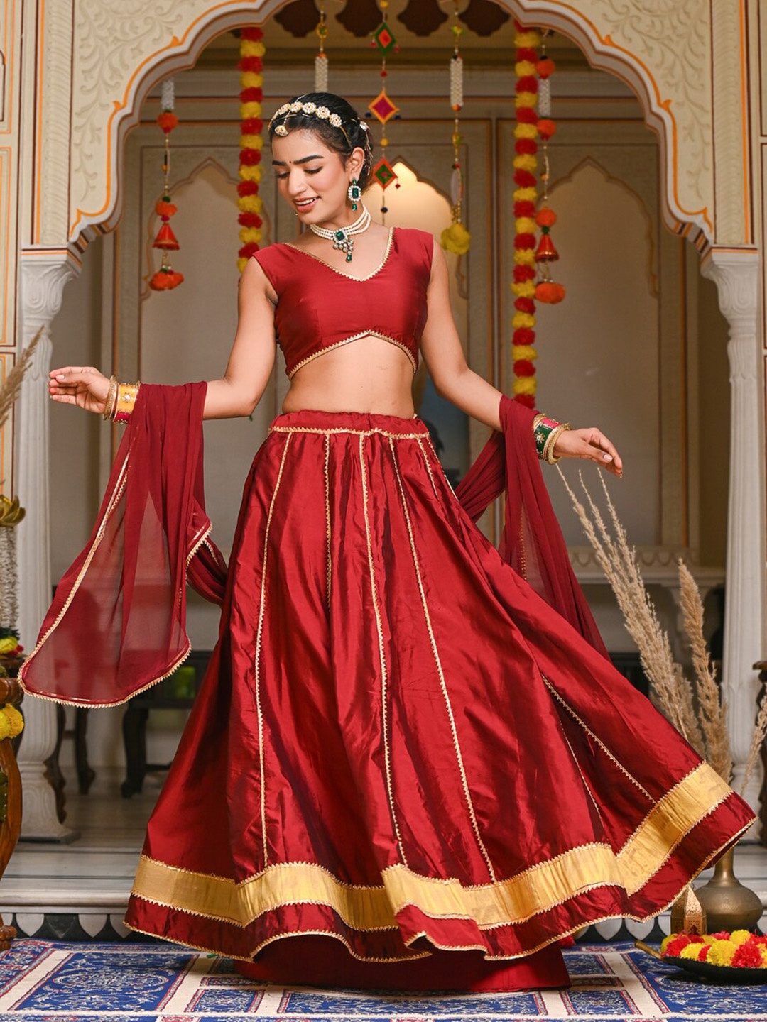 

Indi INSIDE V-Neck Semi-Stitched Lehenga & Unstitched Blouse With Dupatta, Red