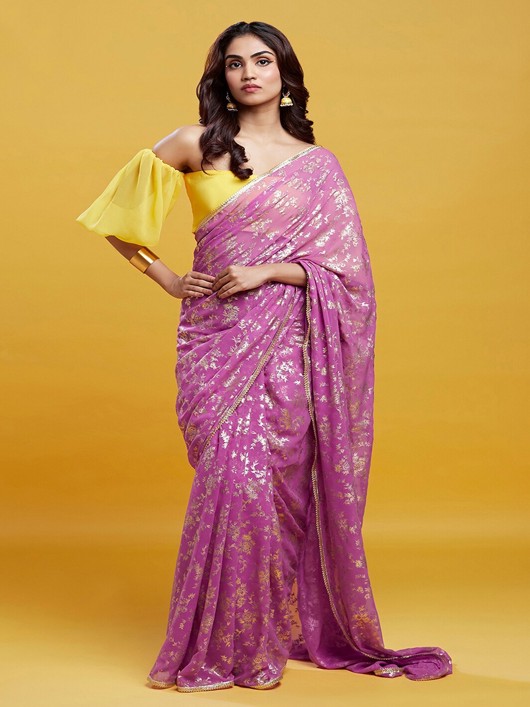 

PHATAKA Floral Printed Pure Georgette Block Print Saree, Purple