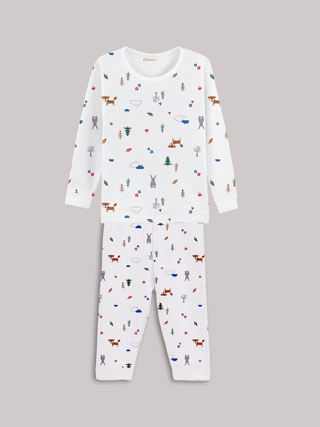 

Kanvin Girls White Graphic Printed Thermal Set