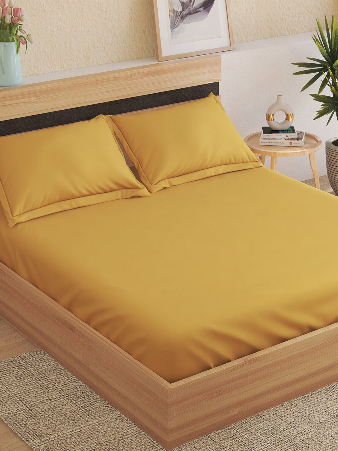 

Home Centre Yellow Cotton 150 TC King Bedsheet with 2 Pillow Covers