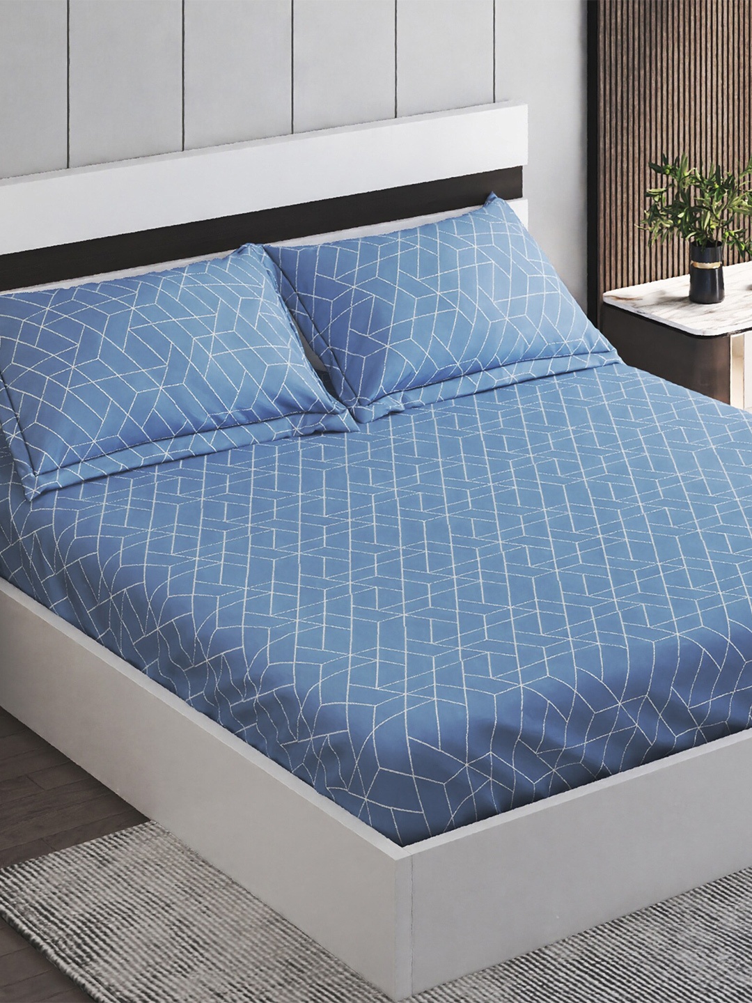 

Home Centre Colour Refresh Blue Geometric Cotton 150 TC King Bedsheet with 2 Pillow Covers