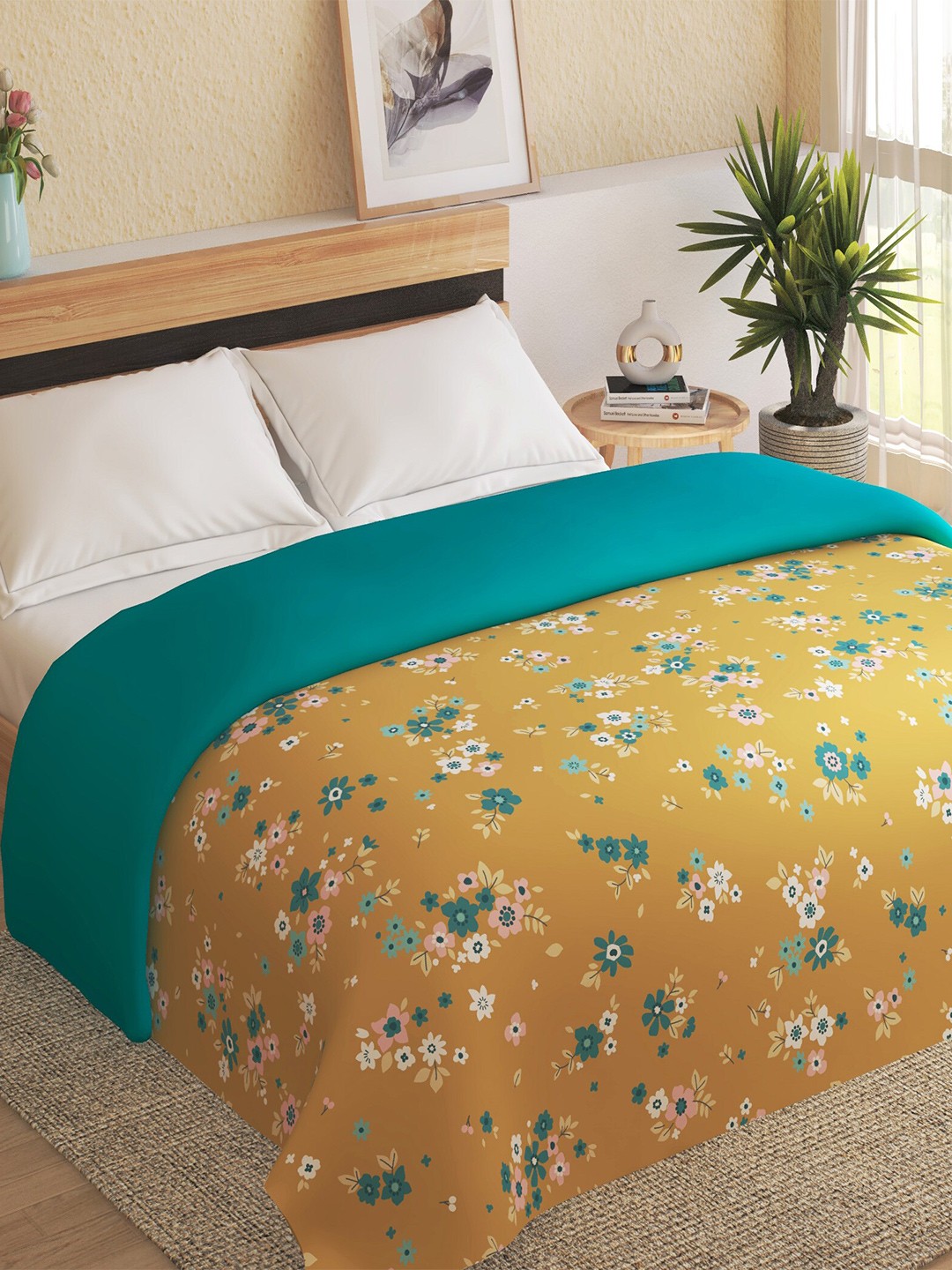 

Home Centre Yellow & Blue Printed Cotton 150 GSM Reversible Double Bed Comforter