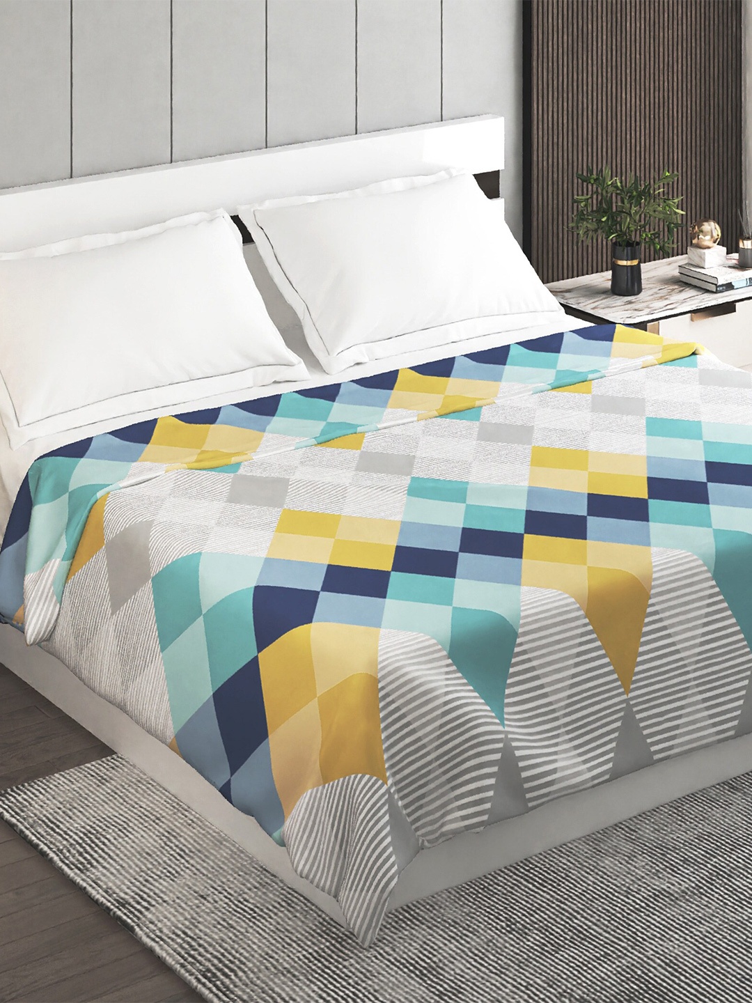 

Home Centre Blue & Yellow Printed 150 GSM Double Bed Blanket