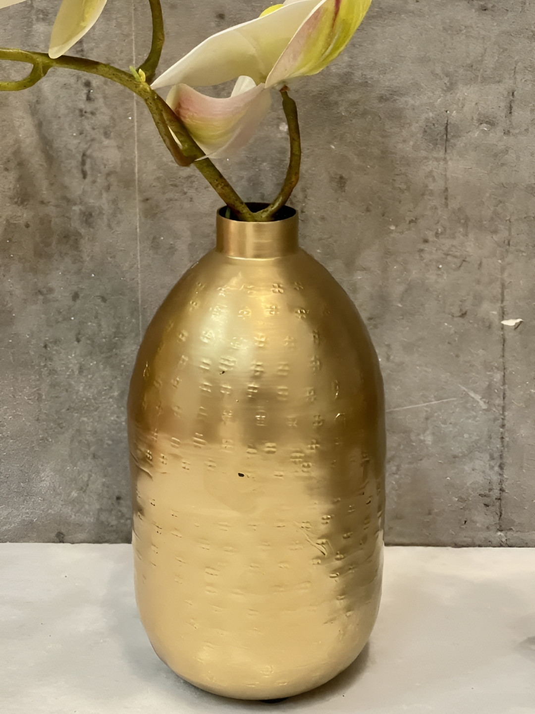 

CK HOMEZ Gold-Toned Metal Flower Vase