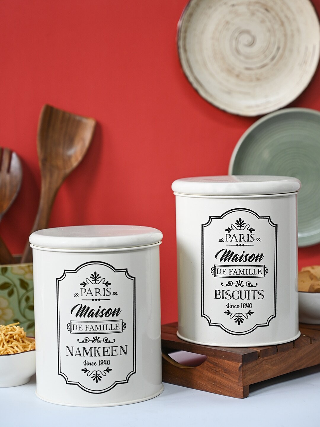 

MARKET99 Off White & Black Metal Biscuits & Namkeen Jar 1700 ml