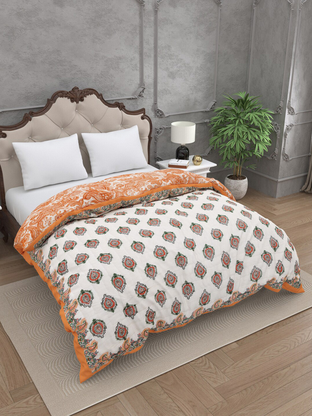 

JAIPUR FABRIC Peach & White Block Print Cotton 210 GSM Double Bed Quilt