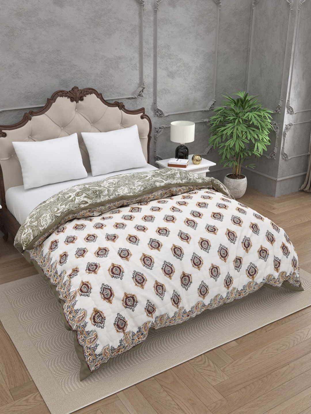 

JAIPUR FABRIC Off White & Green Block Print Cotton 210 GSM Double Bed Quilt