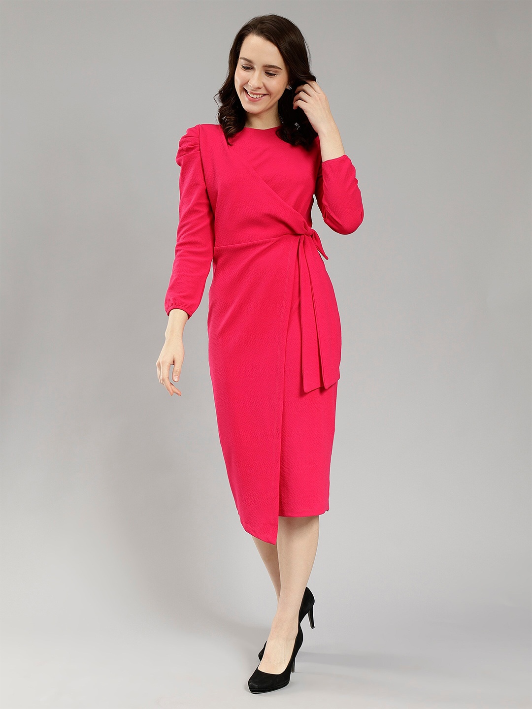 

Mast & Harbour Magenta Round Neck Sheath Midi Dress