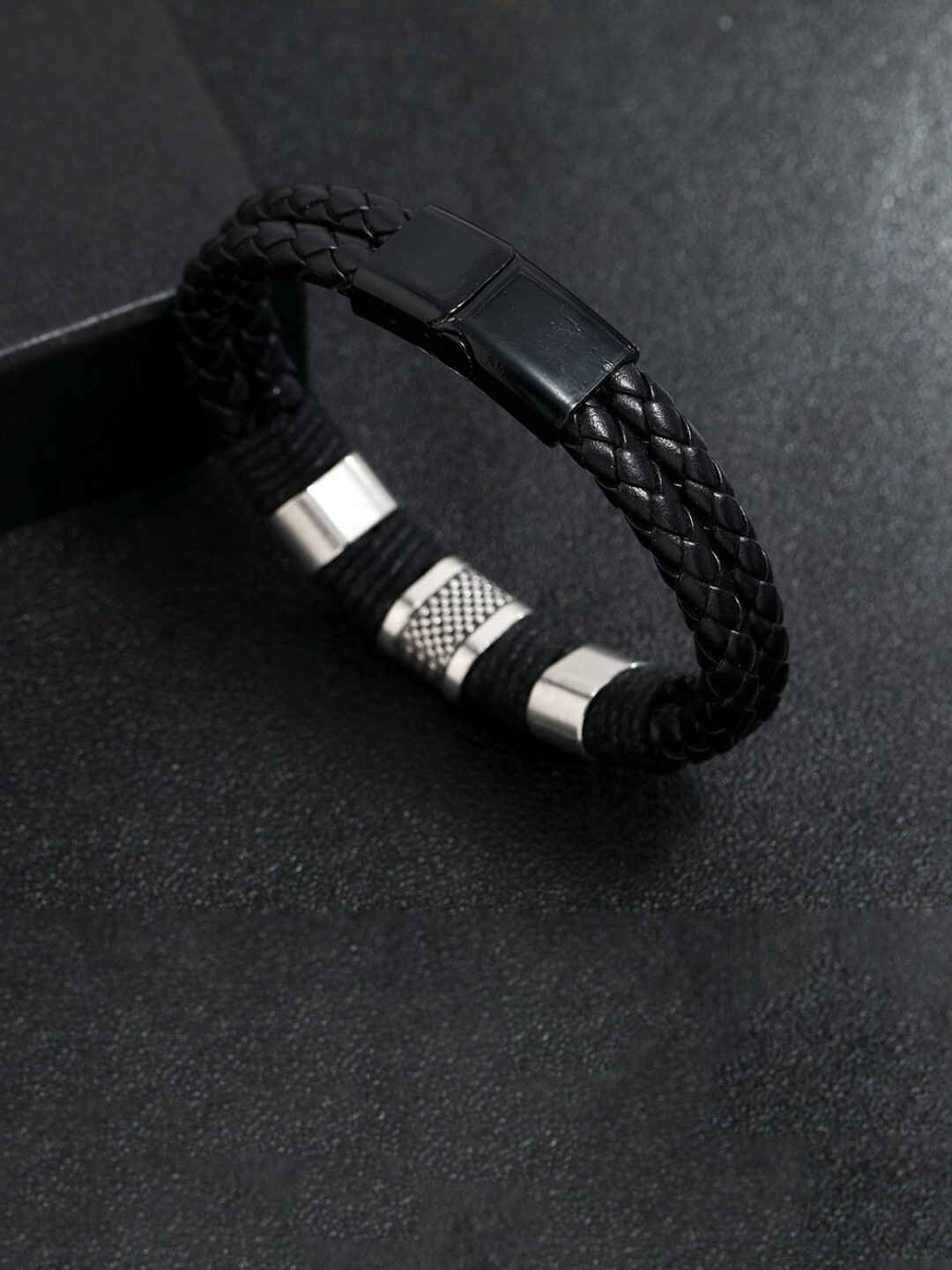 

The Roadster Lifestyle Co. Men Black Braided Elasticated Bracelet