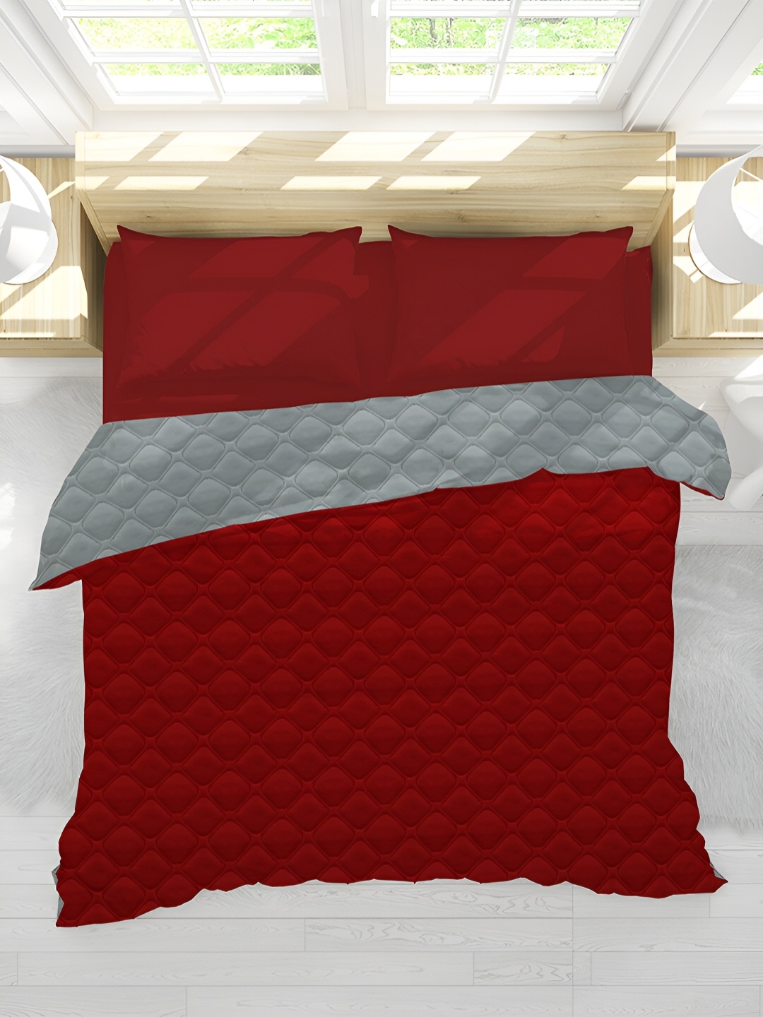 

Sassoon Red & Grey Geometric Mild Winter 150 GSM Double Bed Reversible Quilt