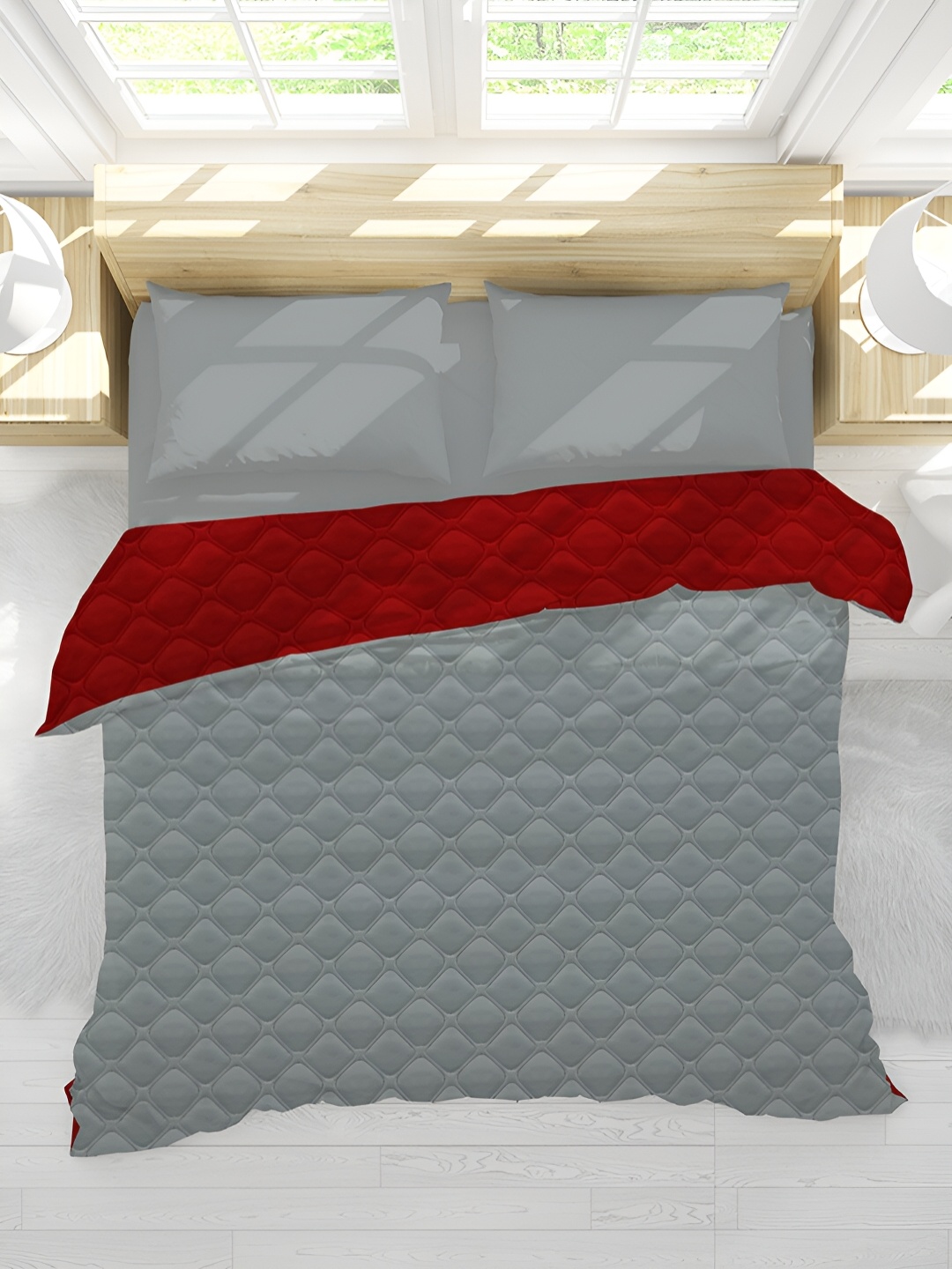 

Sassoon Grey & Red Geometric Mild Winter 150 GSM Double Bed Reversible Quilt