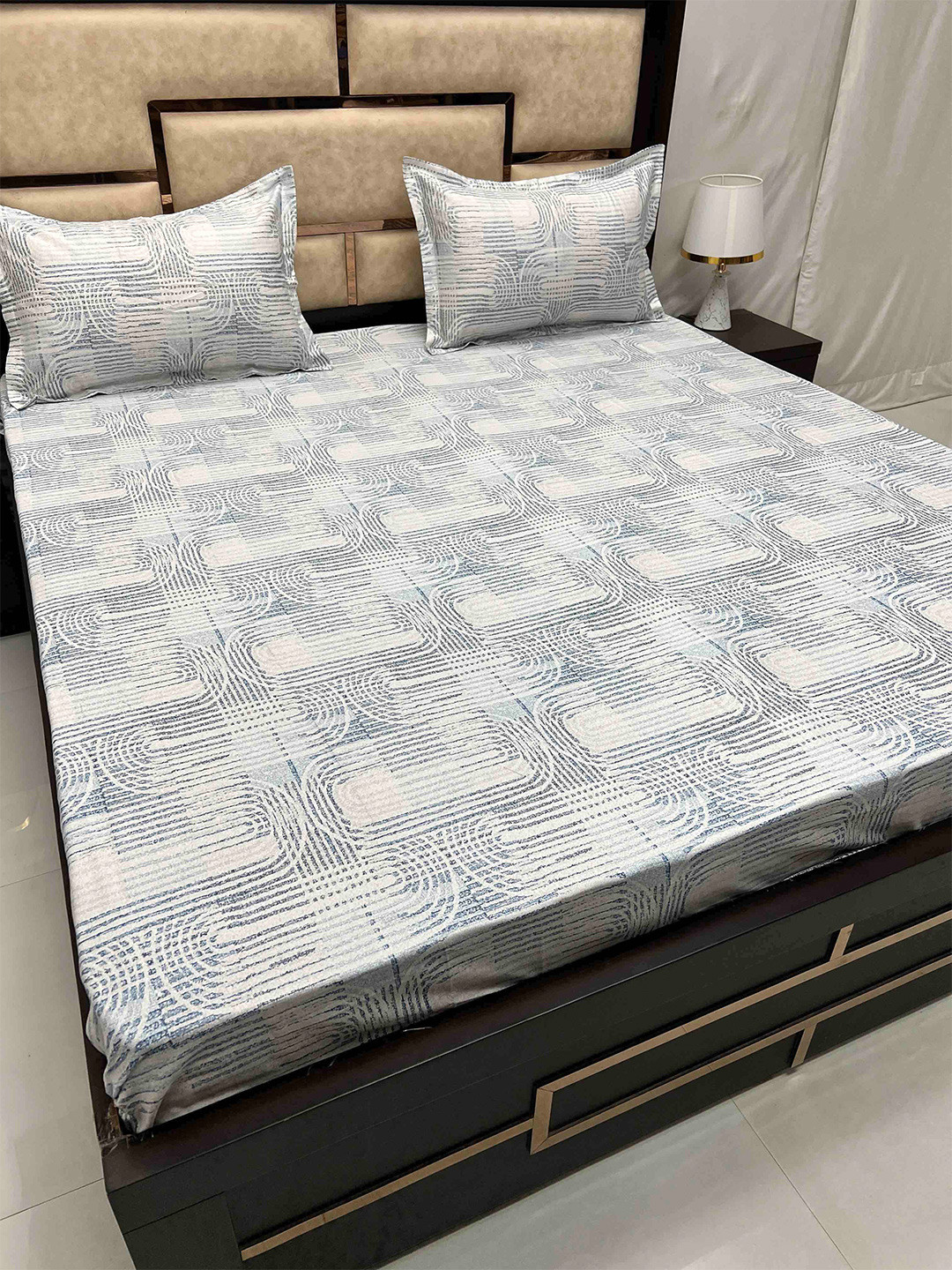 

Pure Decor Cotton Super King Size Double Bed Bedsheet With 2 Pillow Covers 2.90m X 3.04m, Blue